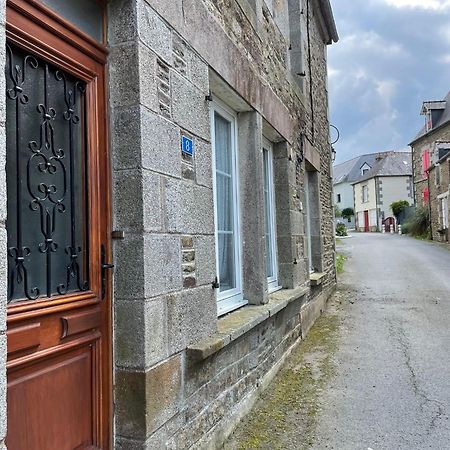Gite - Val Couesnon Saint-Ouen-de-la-Rouerie 外观 照片